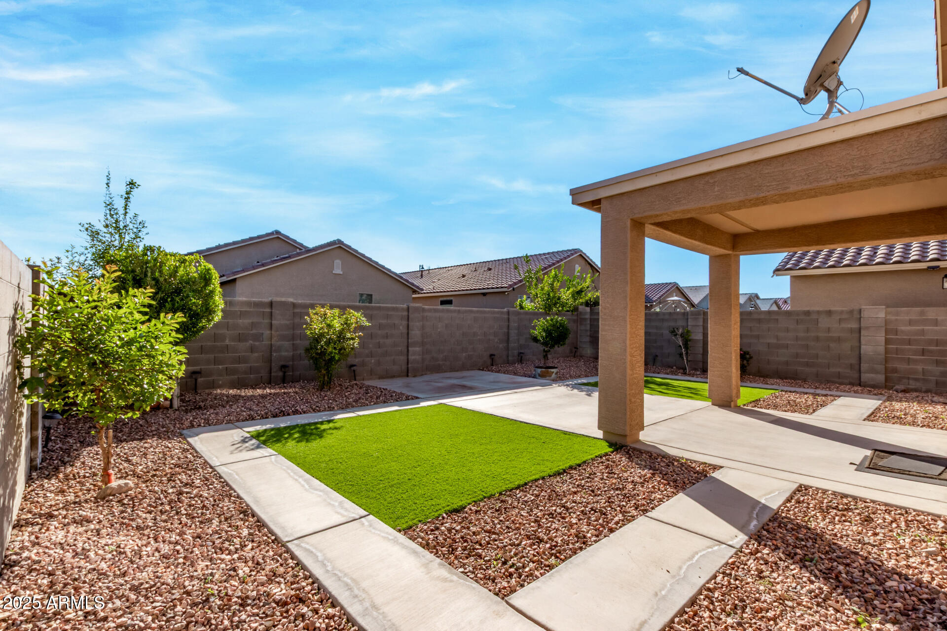 11603 W CALAVAR Road