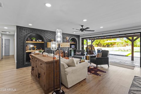 8134 W ACOMA Drive Peoria AZ 85381