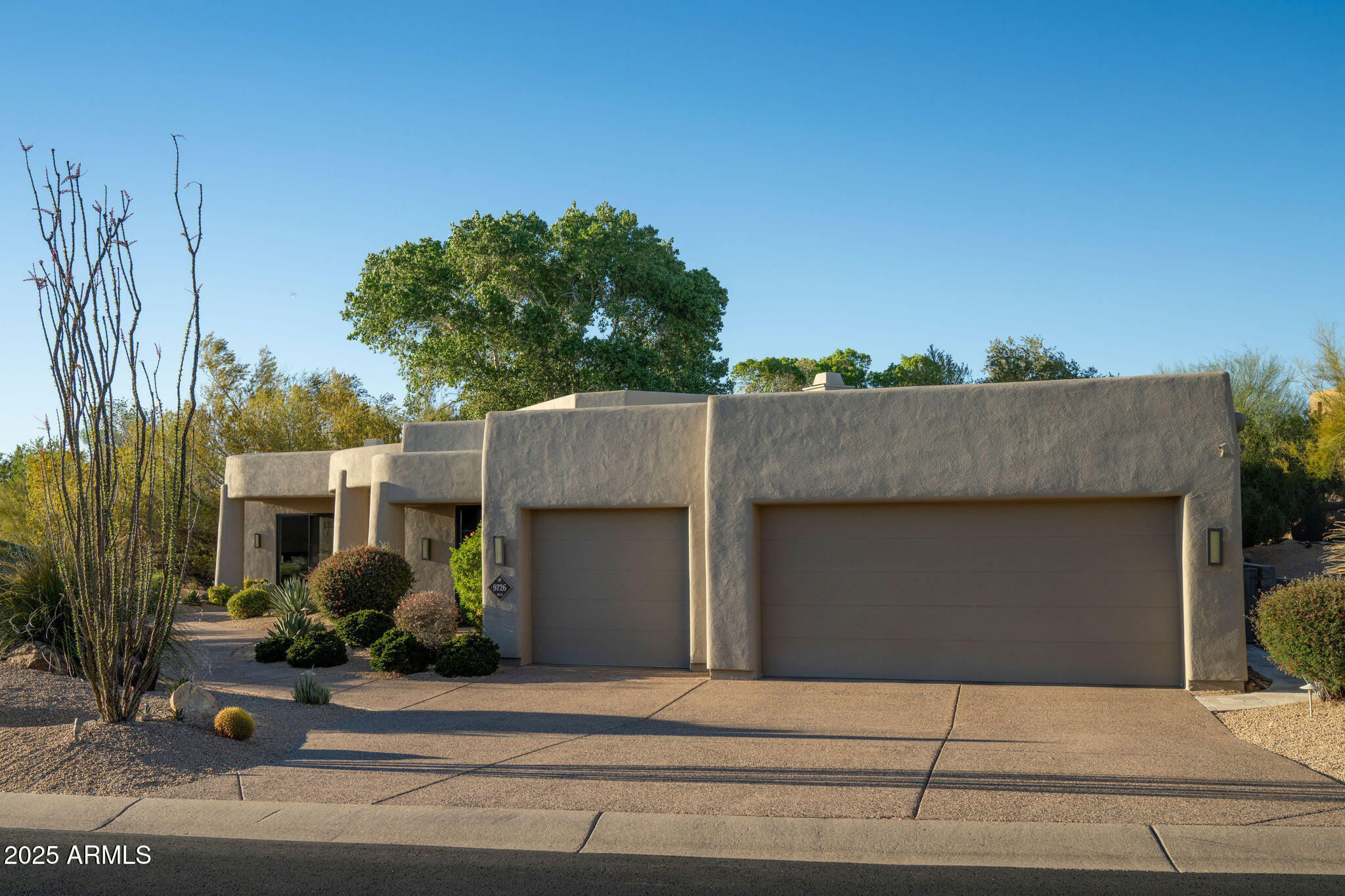 9726 E HIDDEN GREEN Drive