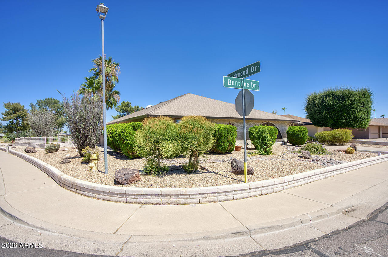 18031 N BUNTLINE Drive