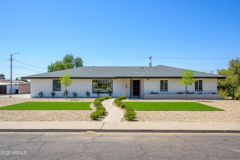 2712 N 20TH Drive Phoenix AZ 85009