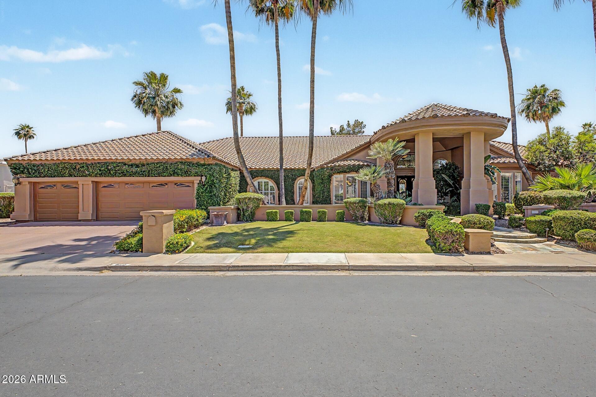 8177 E SUNNYSIDE Drive