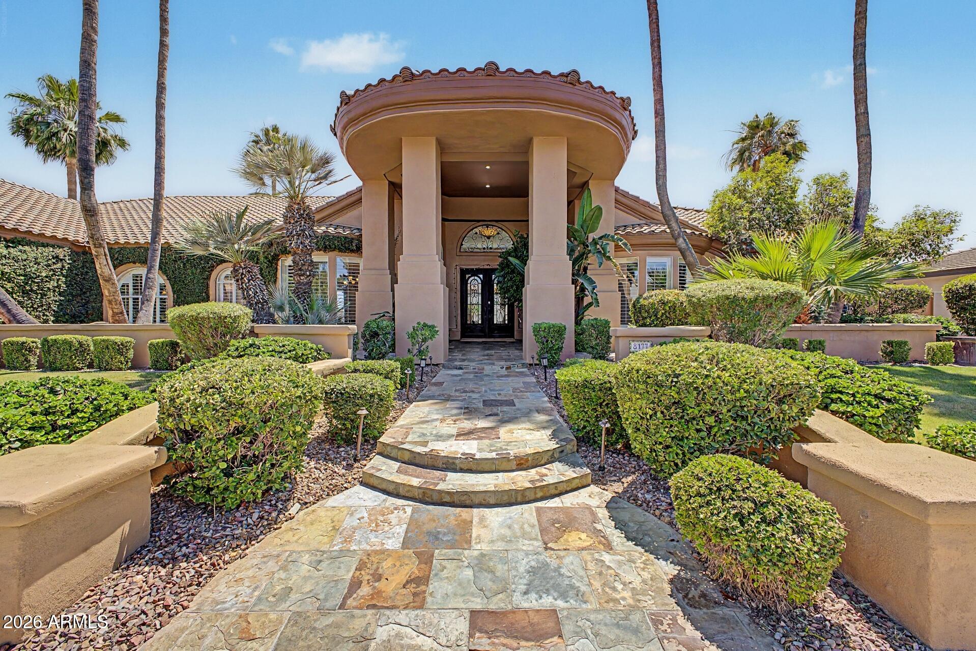 8177 E SUNNYSIDE Drive