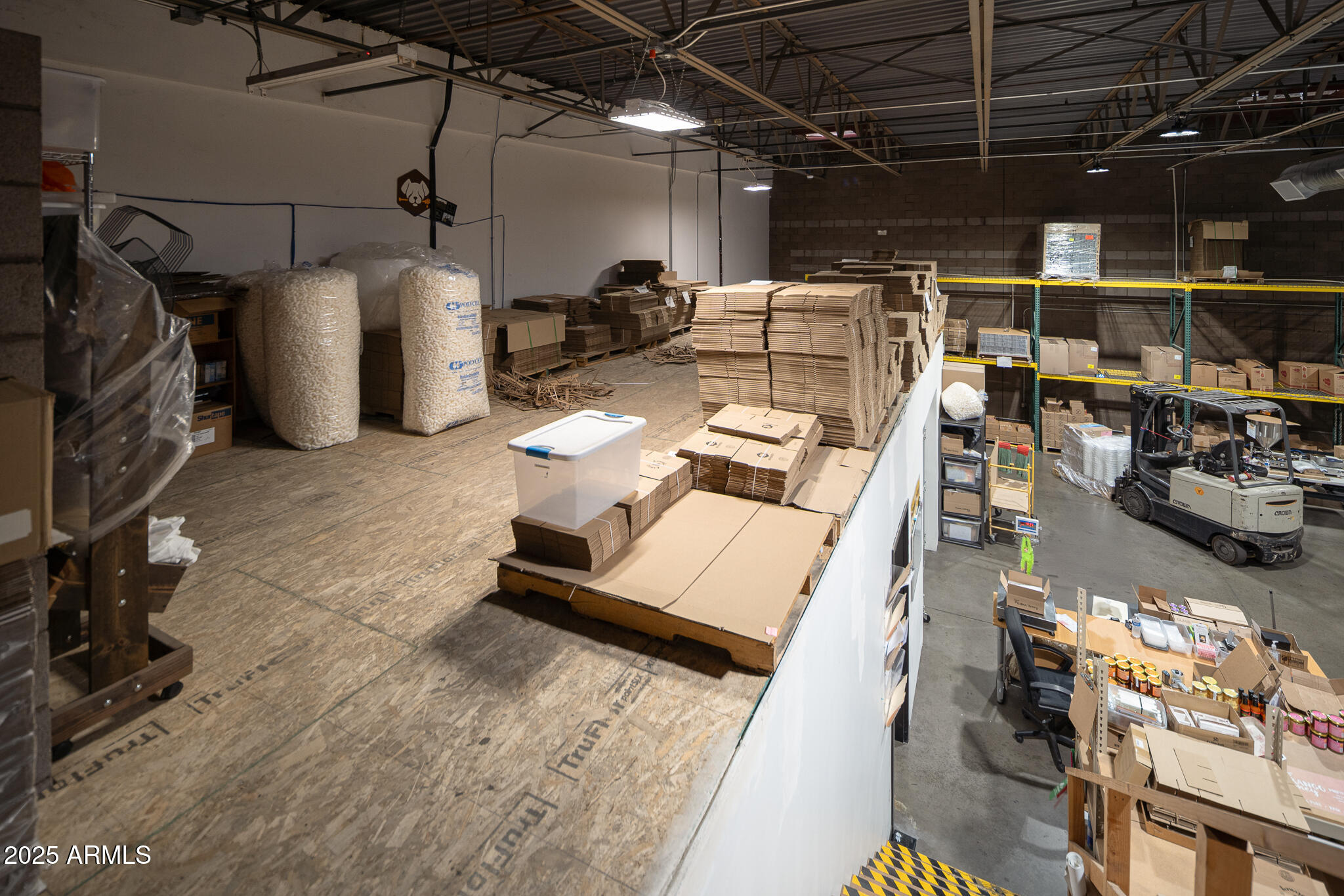 5TH & SMITH CENTER - Commercial Sale