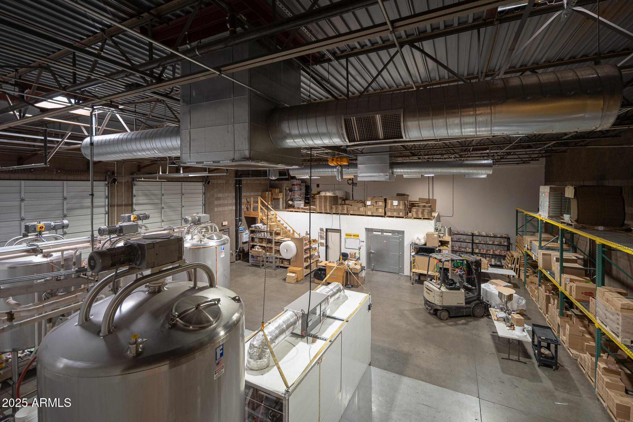 5TH & SMITH CENTER - Commercial Sale
