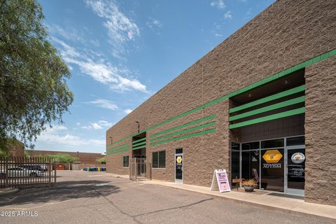 364 S SMITH Road Tempe AZ 85288