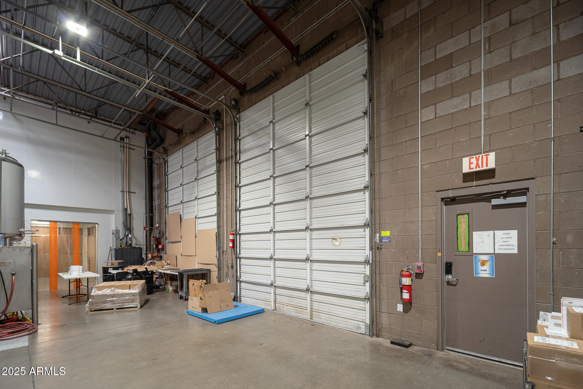 5TH & SMITH CENTER - Commercial Sale