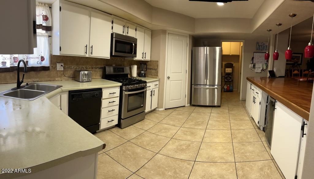 Photo of 14027 N 33rd Drive, Phoenix, AZ 85053 (MLS # 7072402)