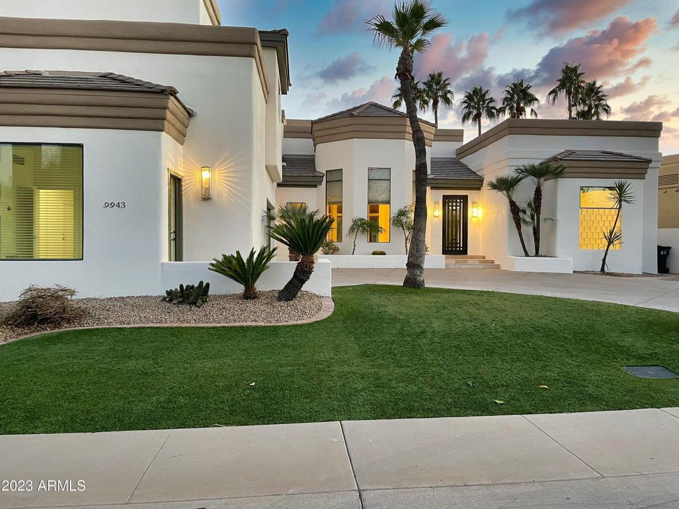 9943 E Island Circle