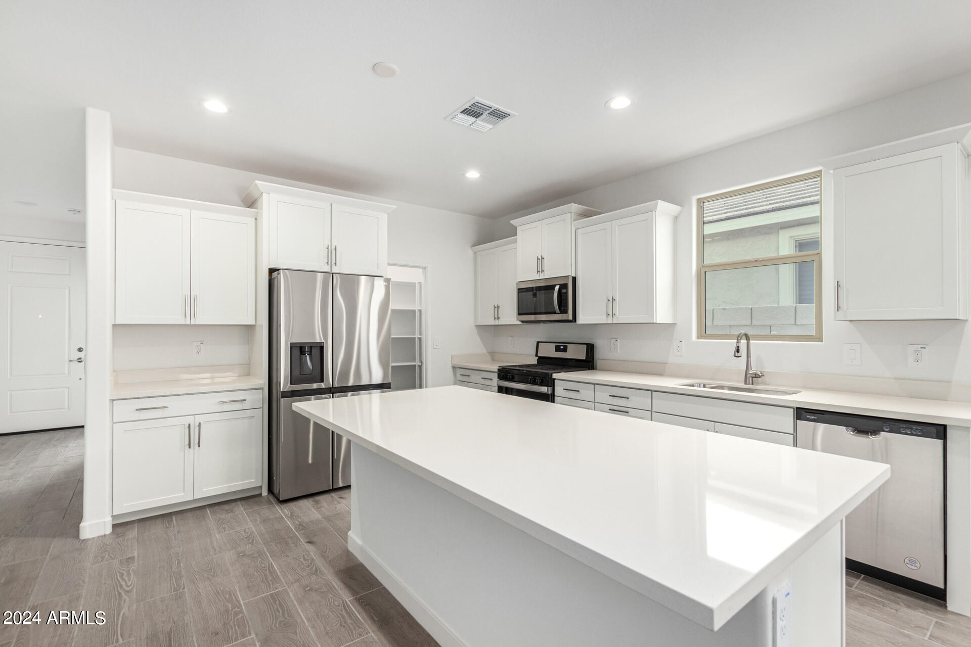 10773 W BADEN Street