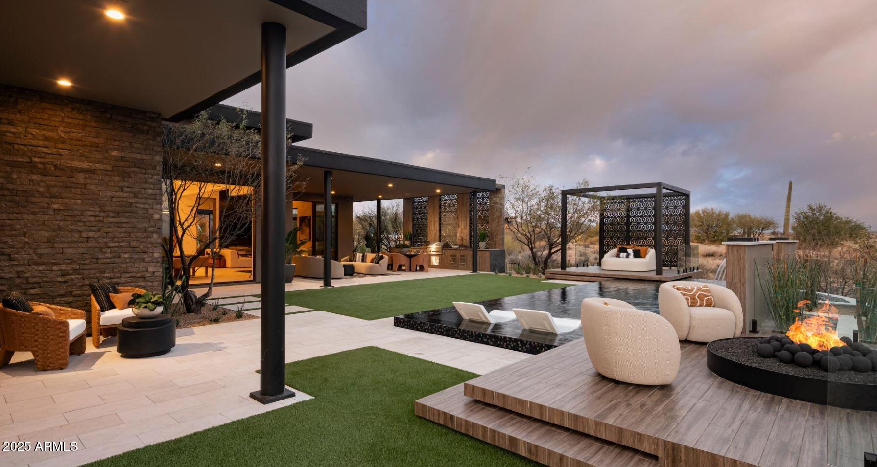 Sereno Canyon Manor Collection - Residential