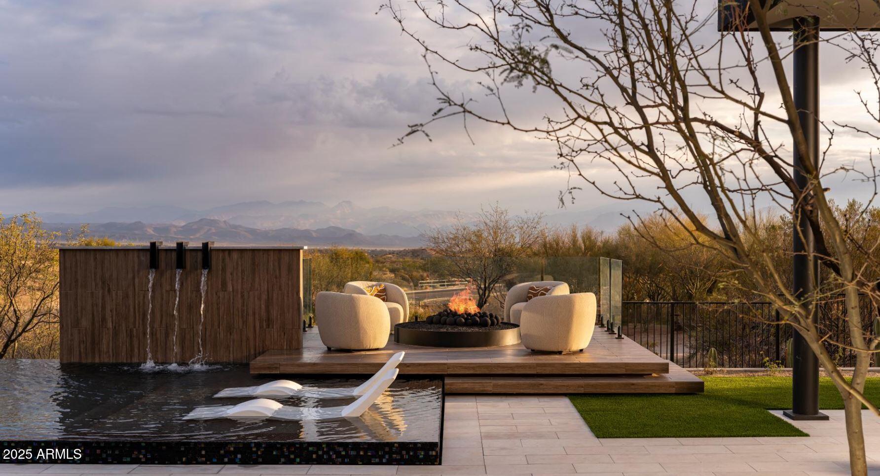 Sereno Canyon Manor Collection - Residential