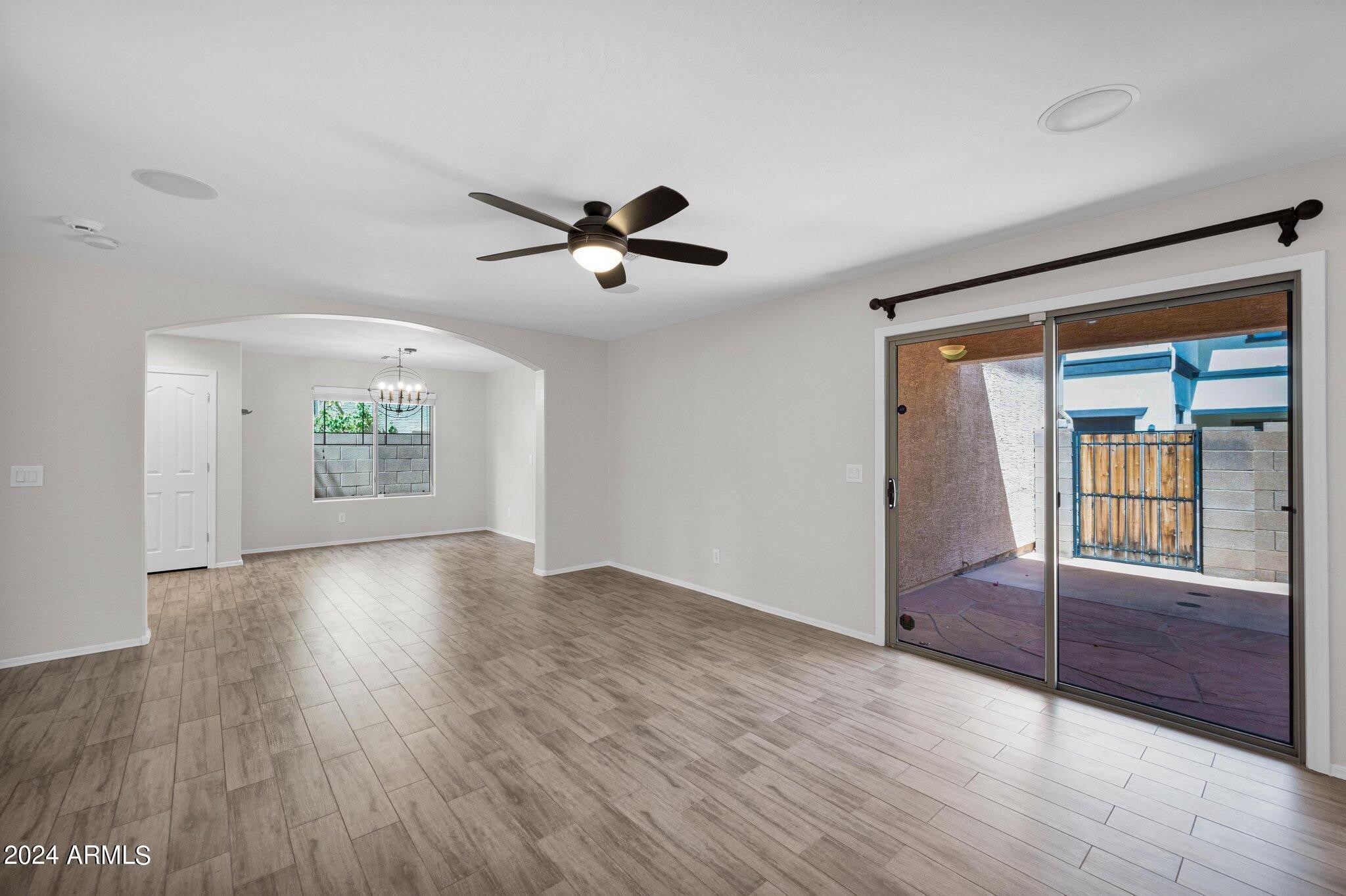 2532 E Vermont Drive