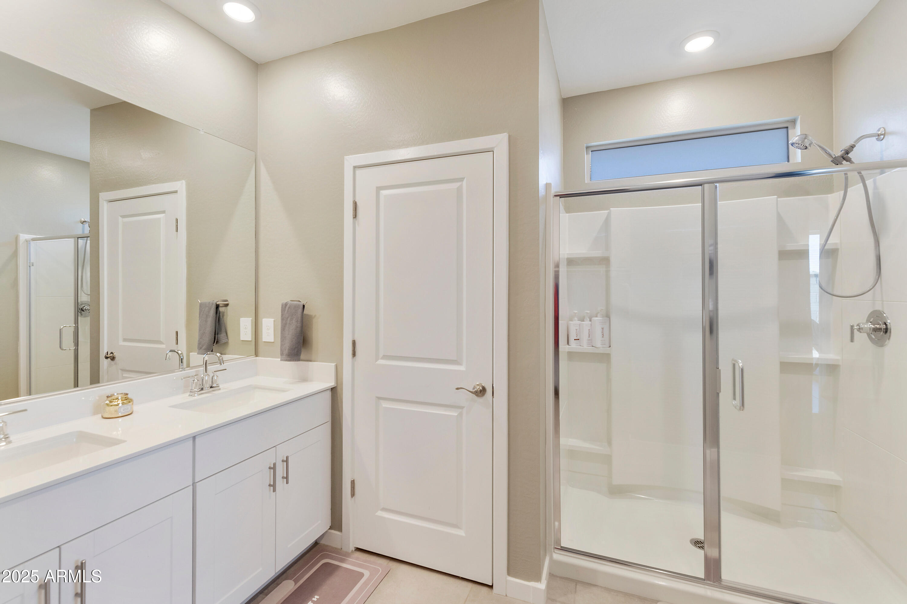 Maricopa, Arizona 85138, United States, 3 Bedrooms Bedrooms, ,2 BathroomsBathrooms,Residential,Active,127177