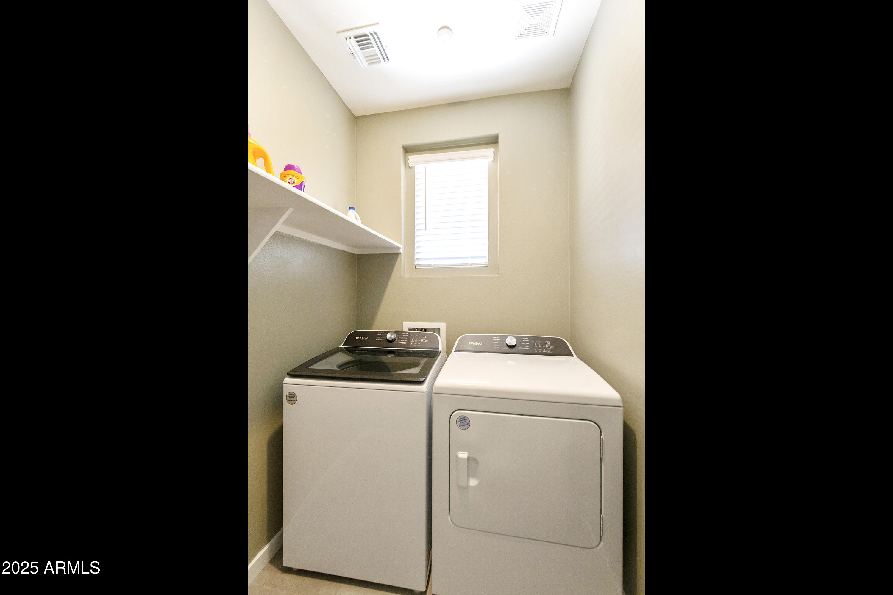 Maricopa, Arizona 85138, United States, 3 Bedrooms Bedrooms, ,2 BathroomsBathrooms,Residential,Active,127177