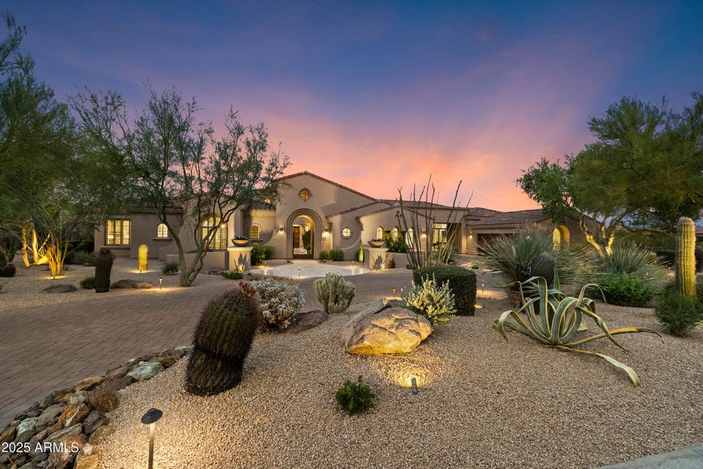 Photo of 27901 N 68th Place, Scottsdale, AZ 85266 (MLS # 7014989)