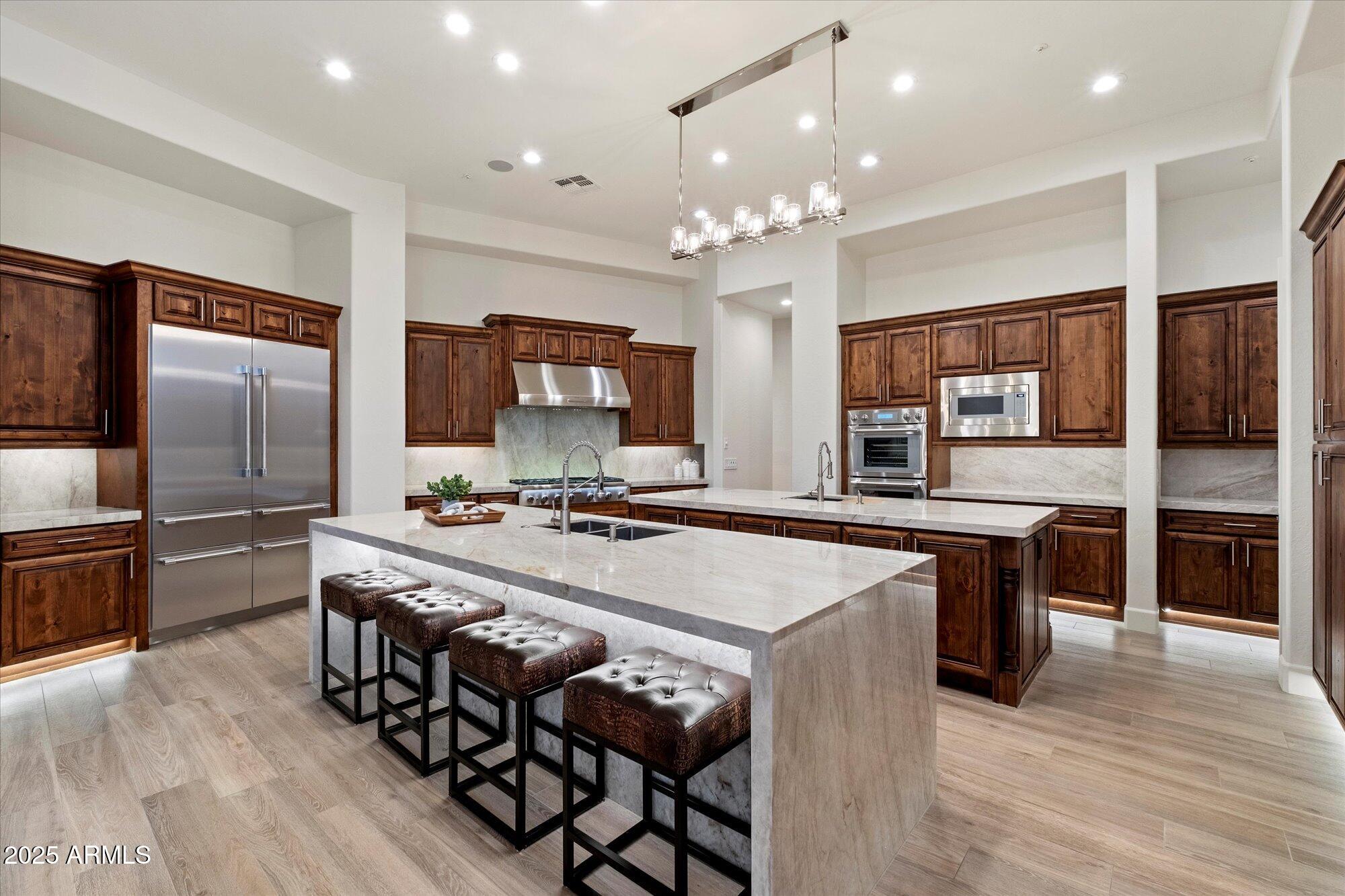 Scottsdale, Arizona, 85266, United States, 5 Bedrooms Bedrooms, ,7 BathroomsBathrooms,Residential,Active,2037510