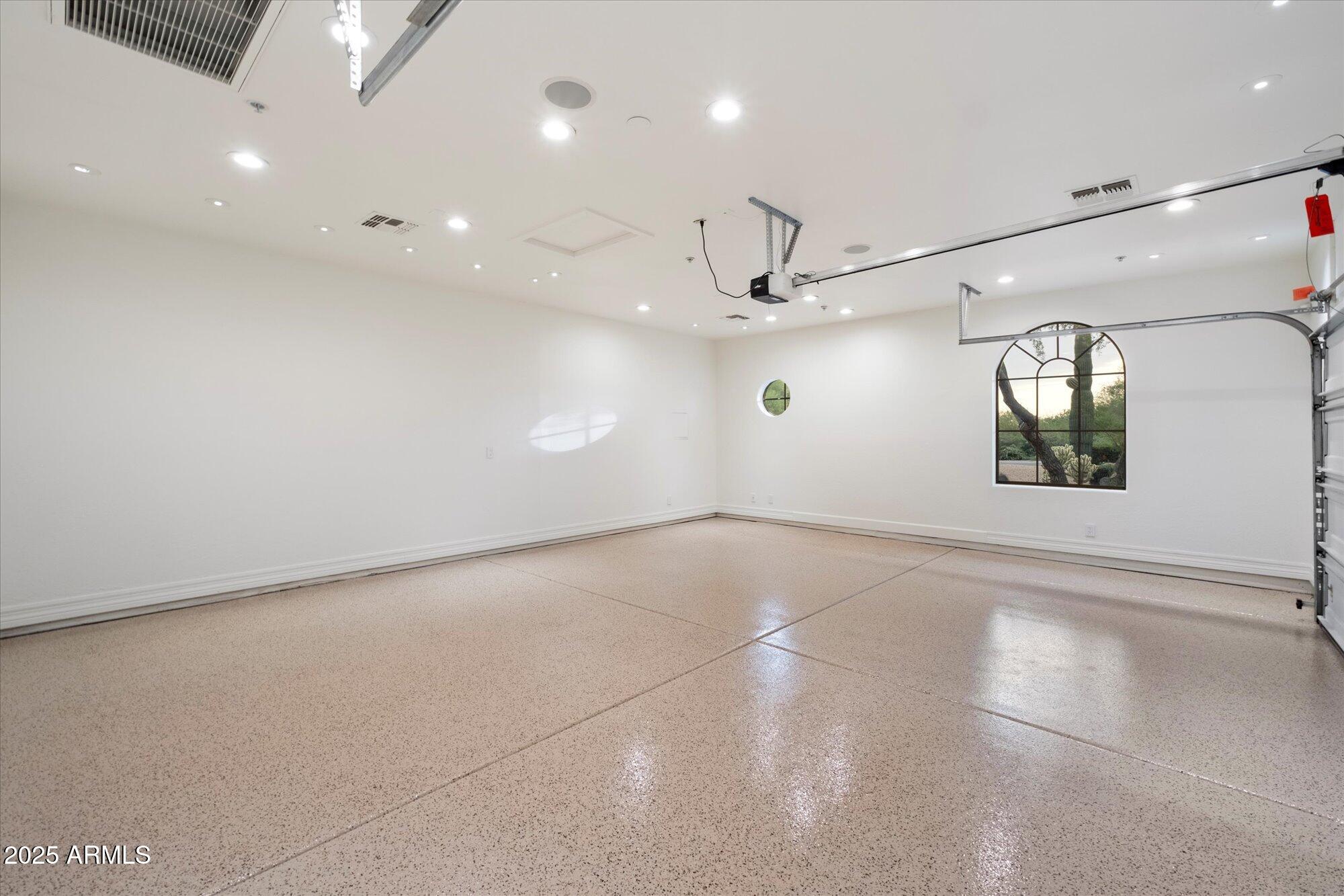 Scottsdale, Arizona, 85266, United States, 5 Bedrooms Bedrooms, ,7 BathroomsBathrooms,Residential,Active,2037510