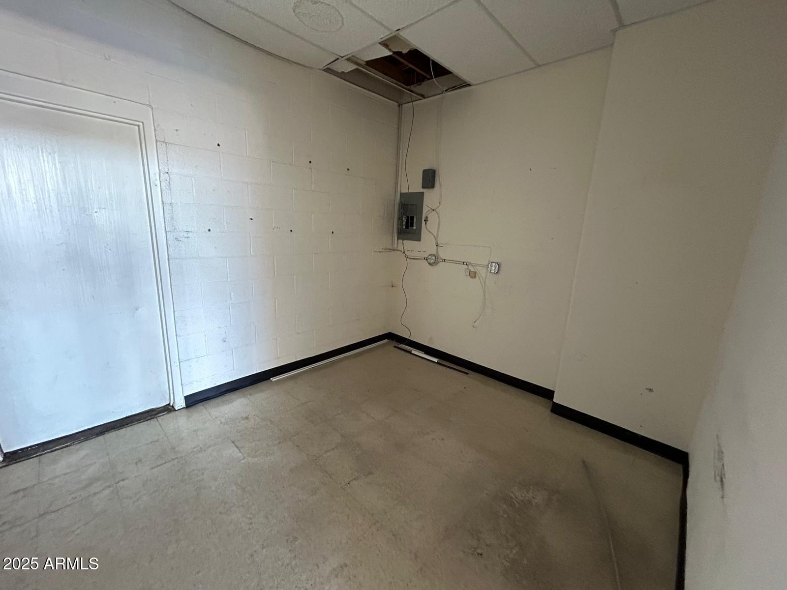 1344 N SAN ANTONIO Avenue