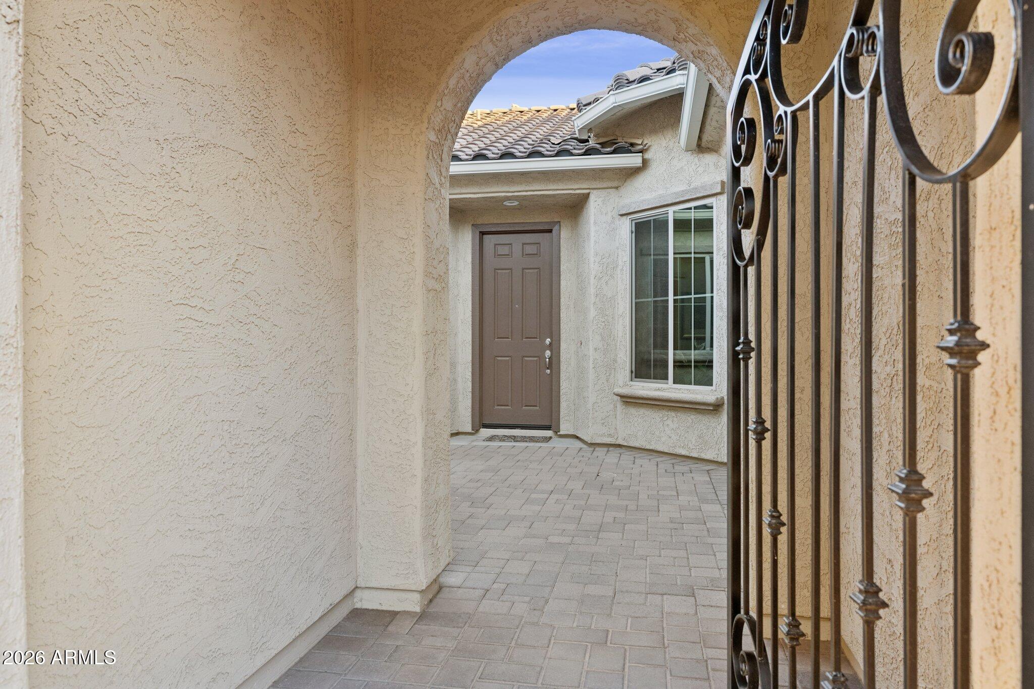 27002 W ORAIBI Drive