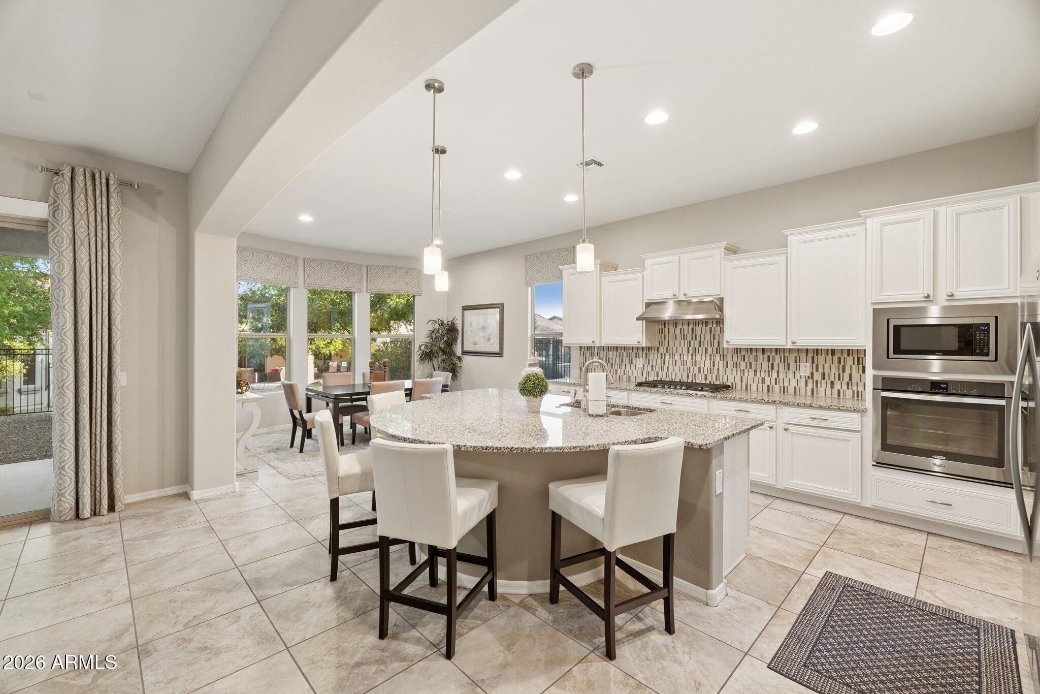 27002 W ORAIBI Drive