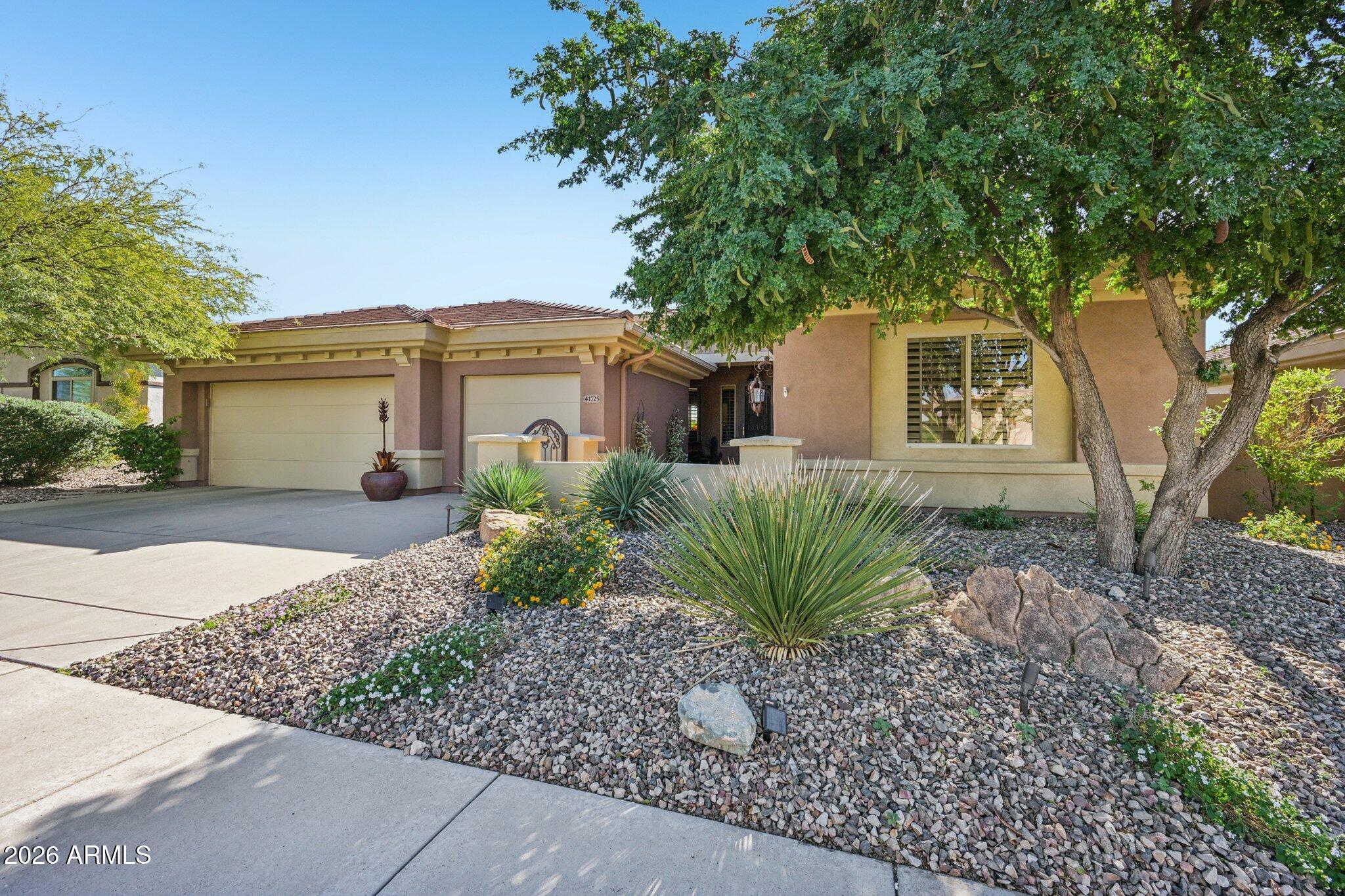 41725 N GOLF CREST Road