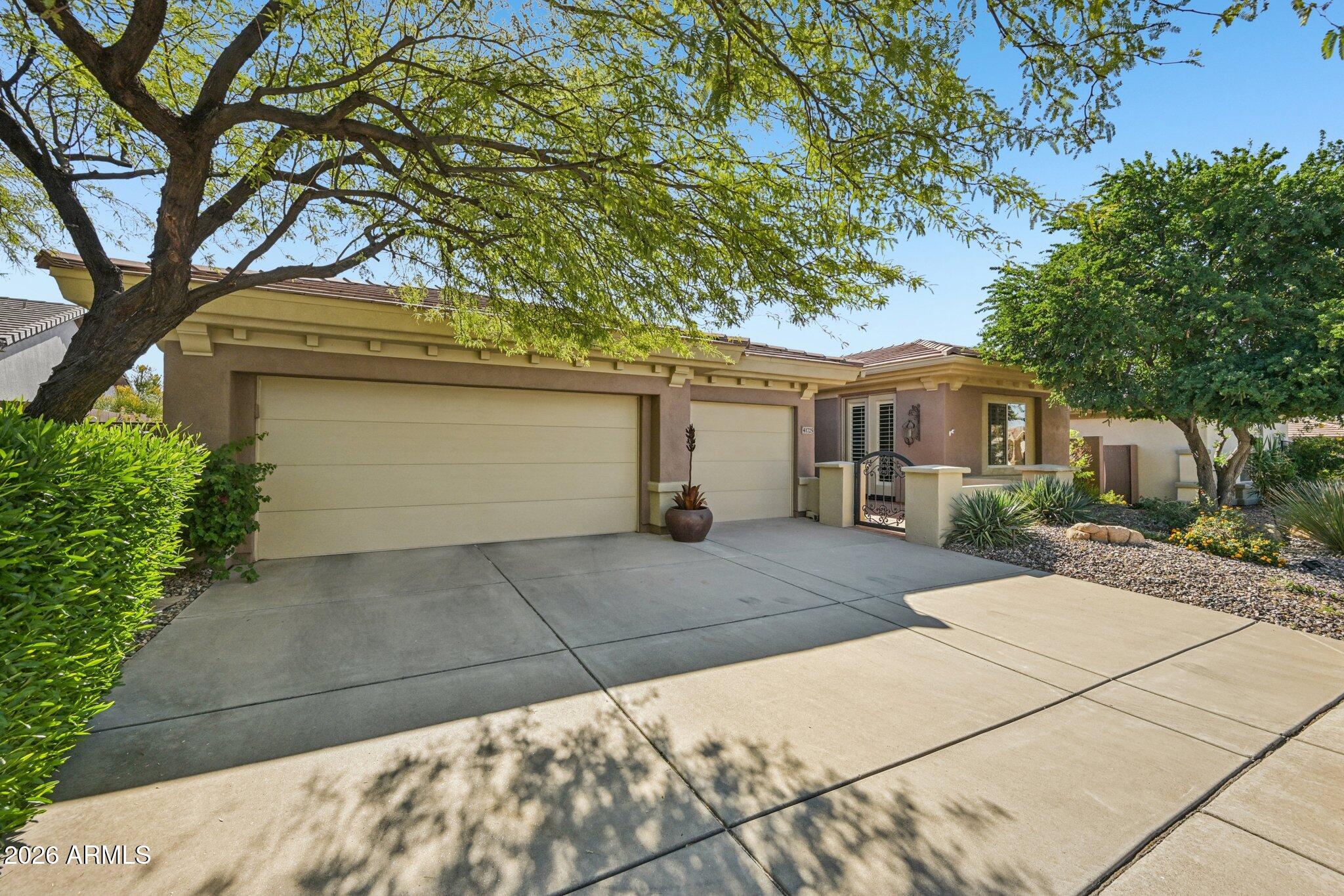 41725 N GOLF CREST Road