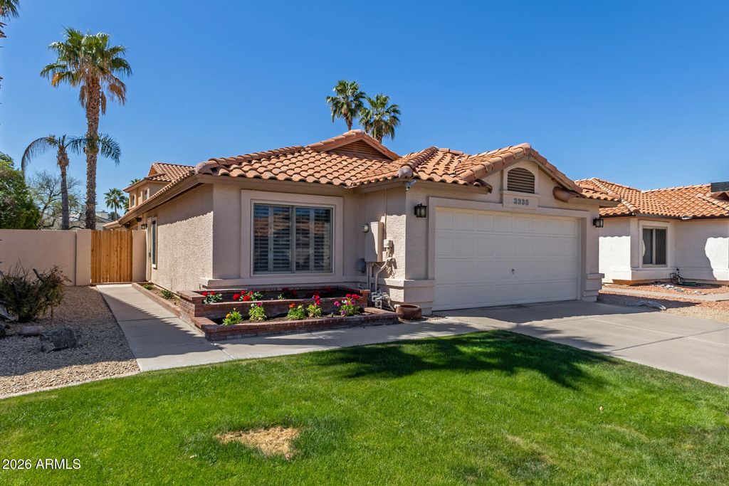 Photo of 3335 W Golden Lane, Chandler, AZ 85226 (MLS # 6991677)