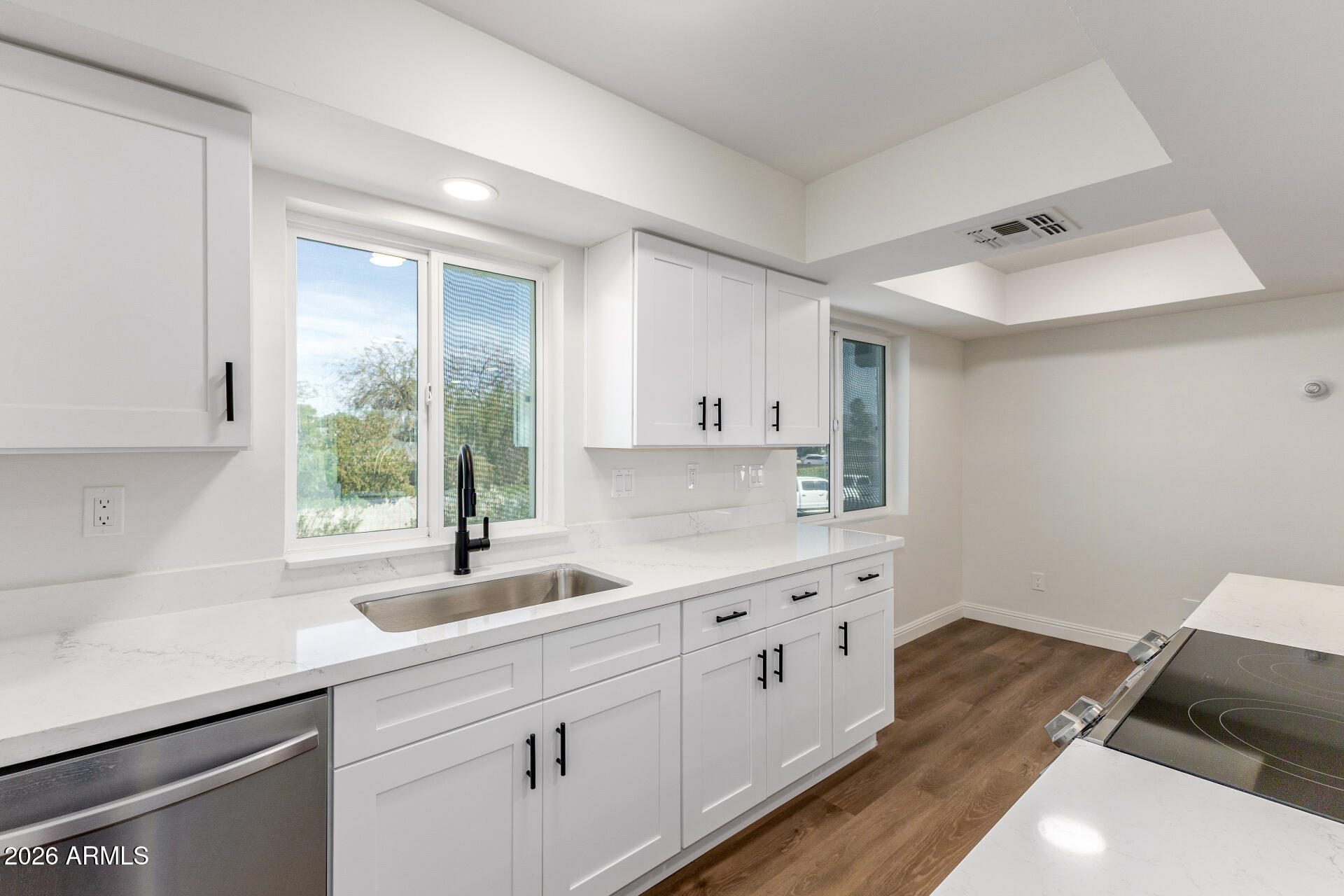 4554 E PARADISE VILLAGE Parkway N 227