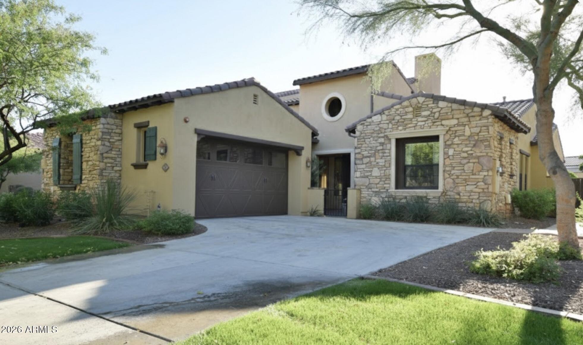 3474 N HOOPER Street