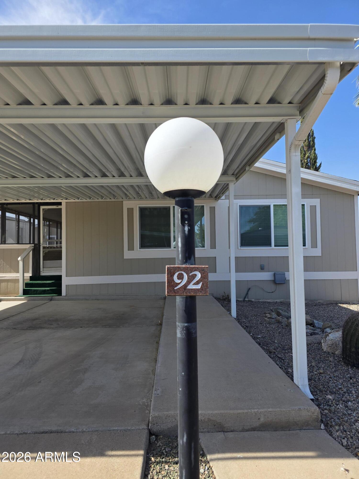 2233 E BEHREND Drive 92