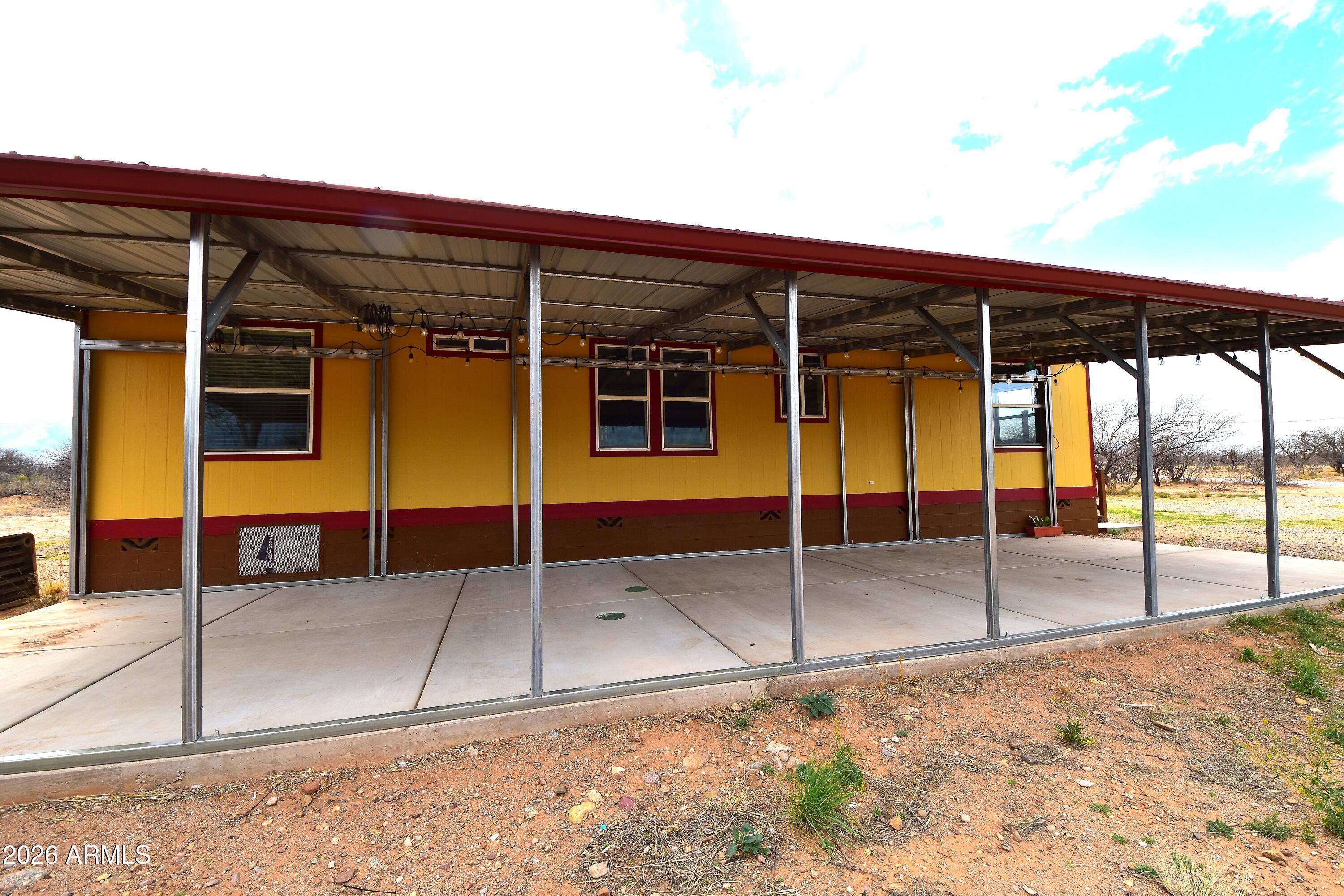 6627 S VETERANS Lane