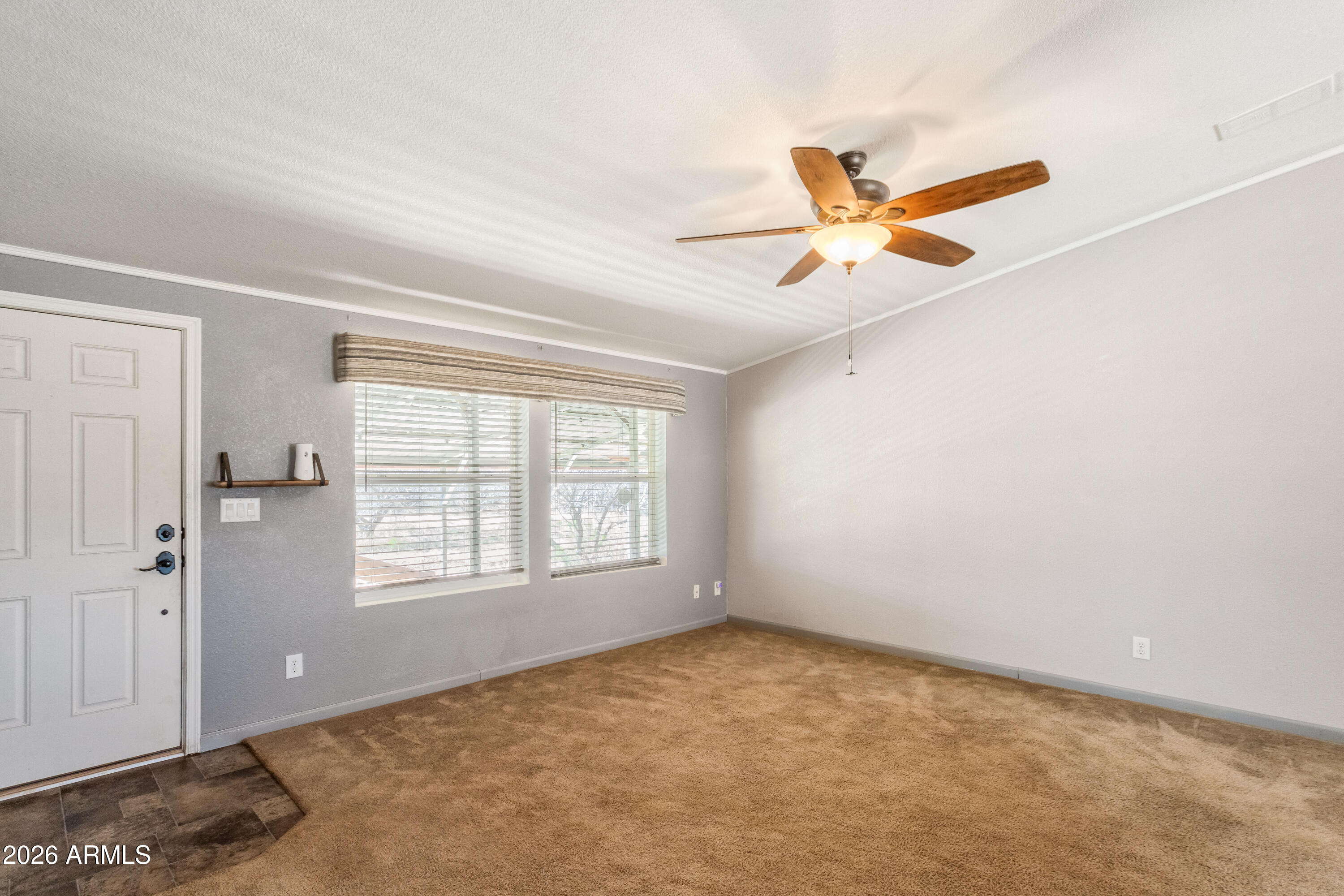 6627 S VETERANS Lane