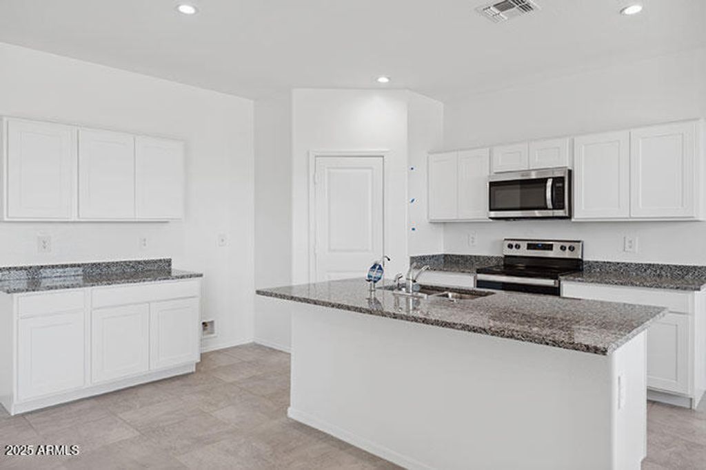Photo of 1540 E Mason Drive, Casa Grande, AZ 85122 (MLS # 6883731)