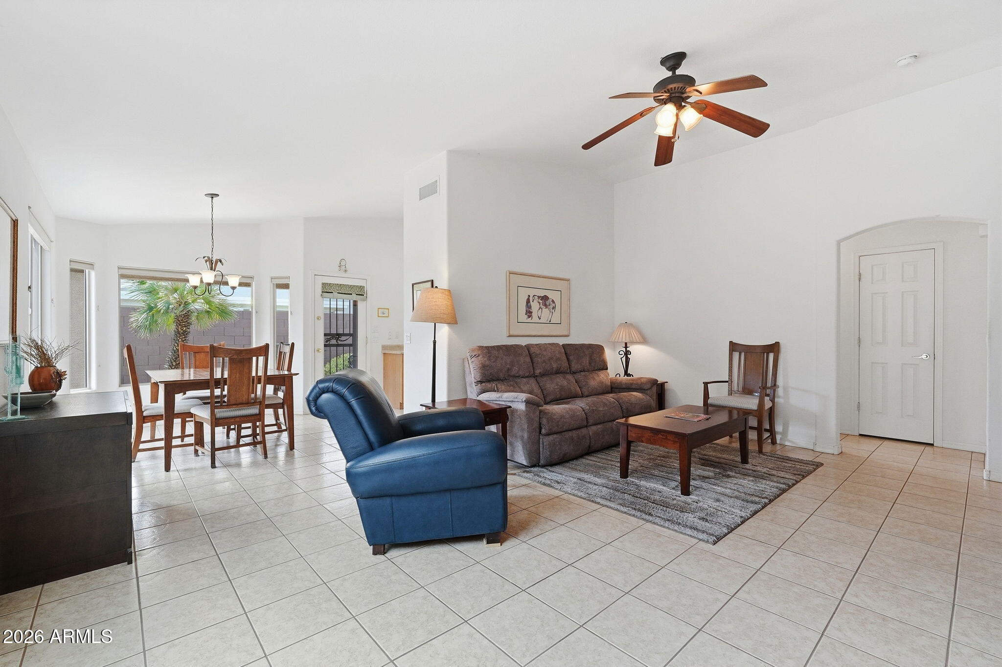 3043 E PEACH TREE Drive