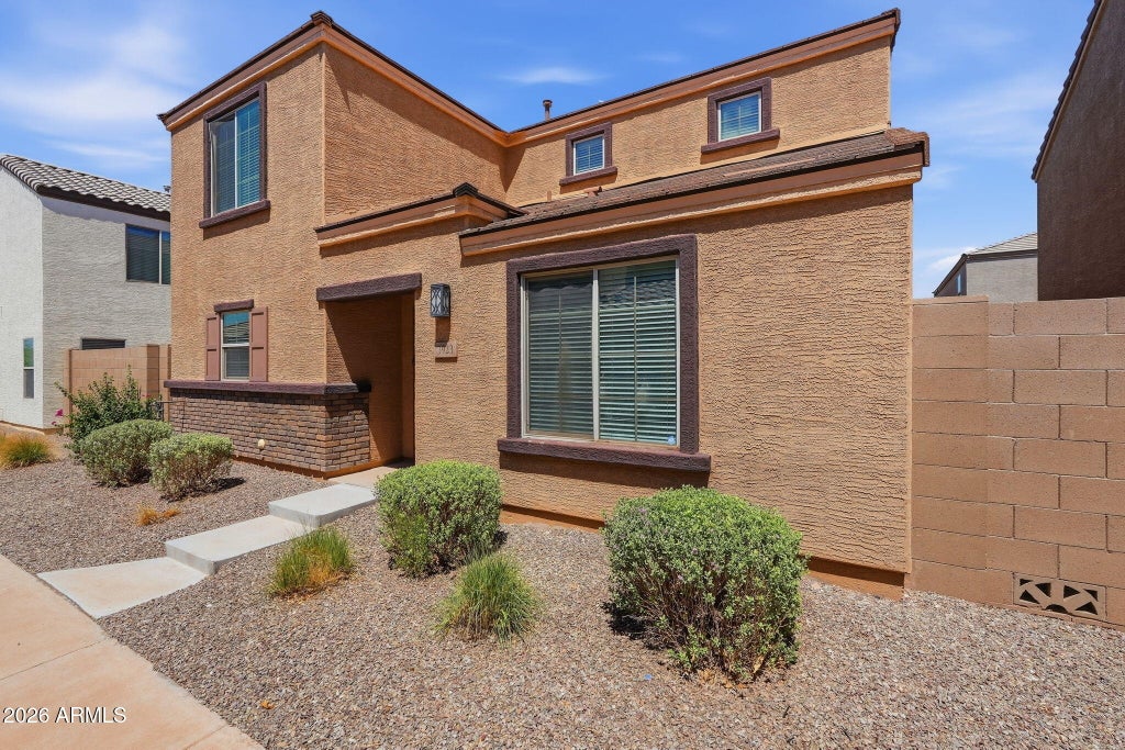 Photo of 3923 S 82nd Drive, Phoenix, AZ 85043 (MLS # 7071847)