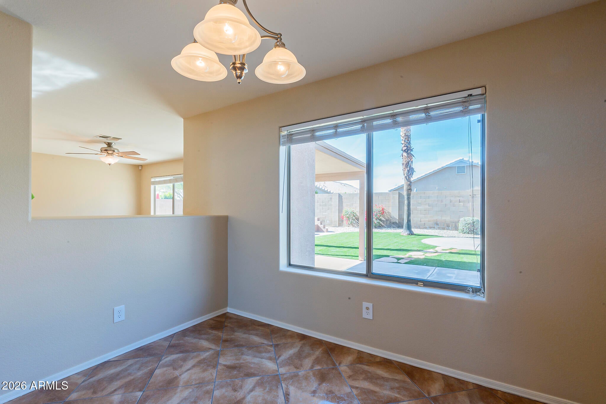 2228 E AVENIDA DEL SOL --