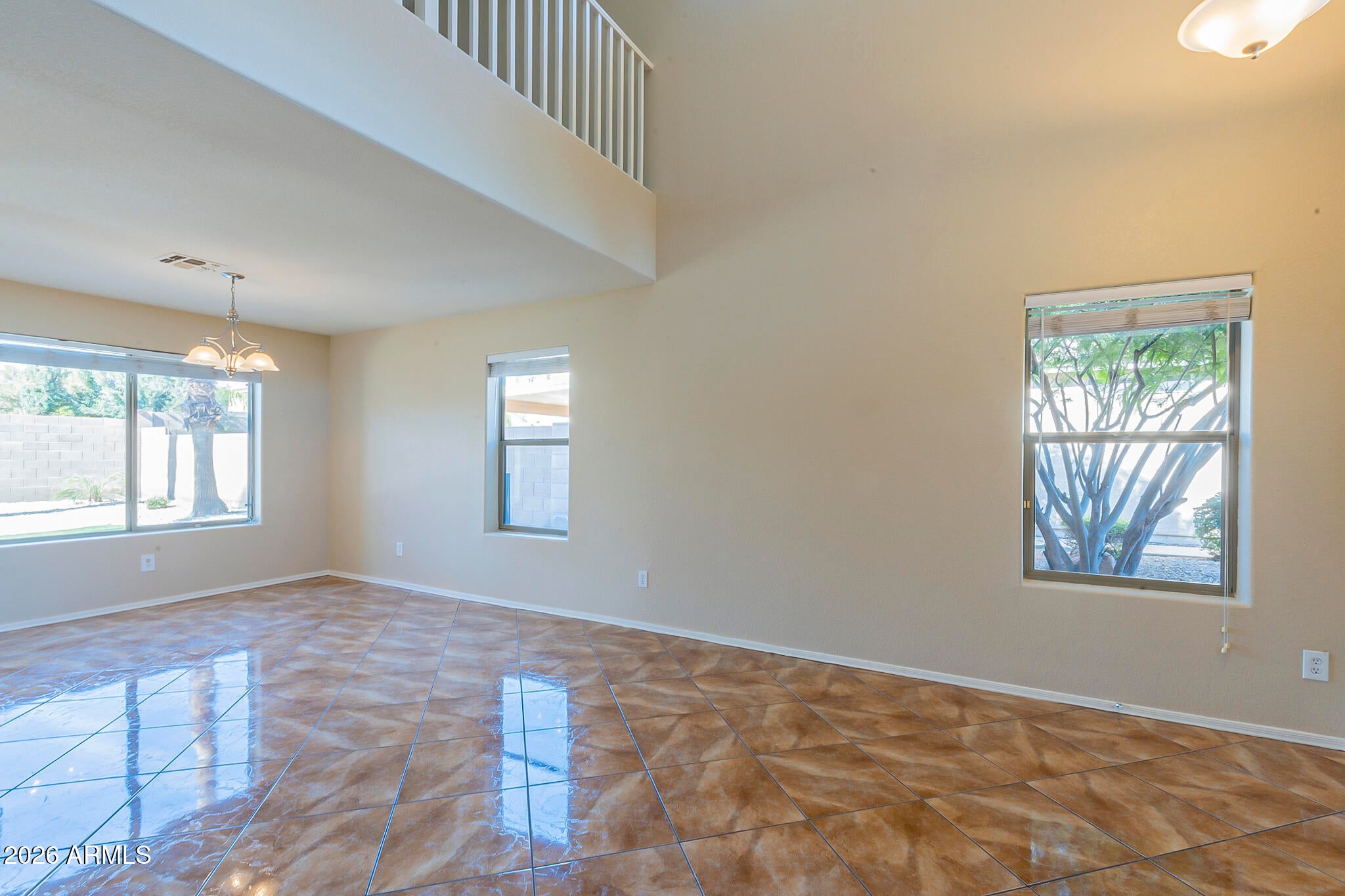 2228 E AVENIDA DEL SOL --
