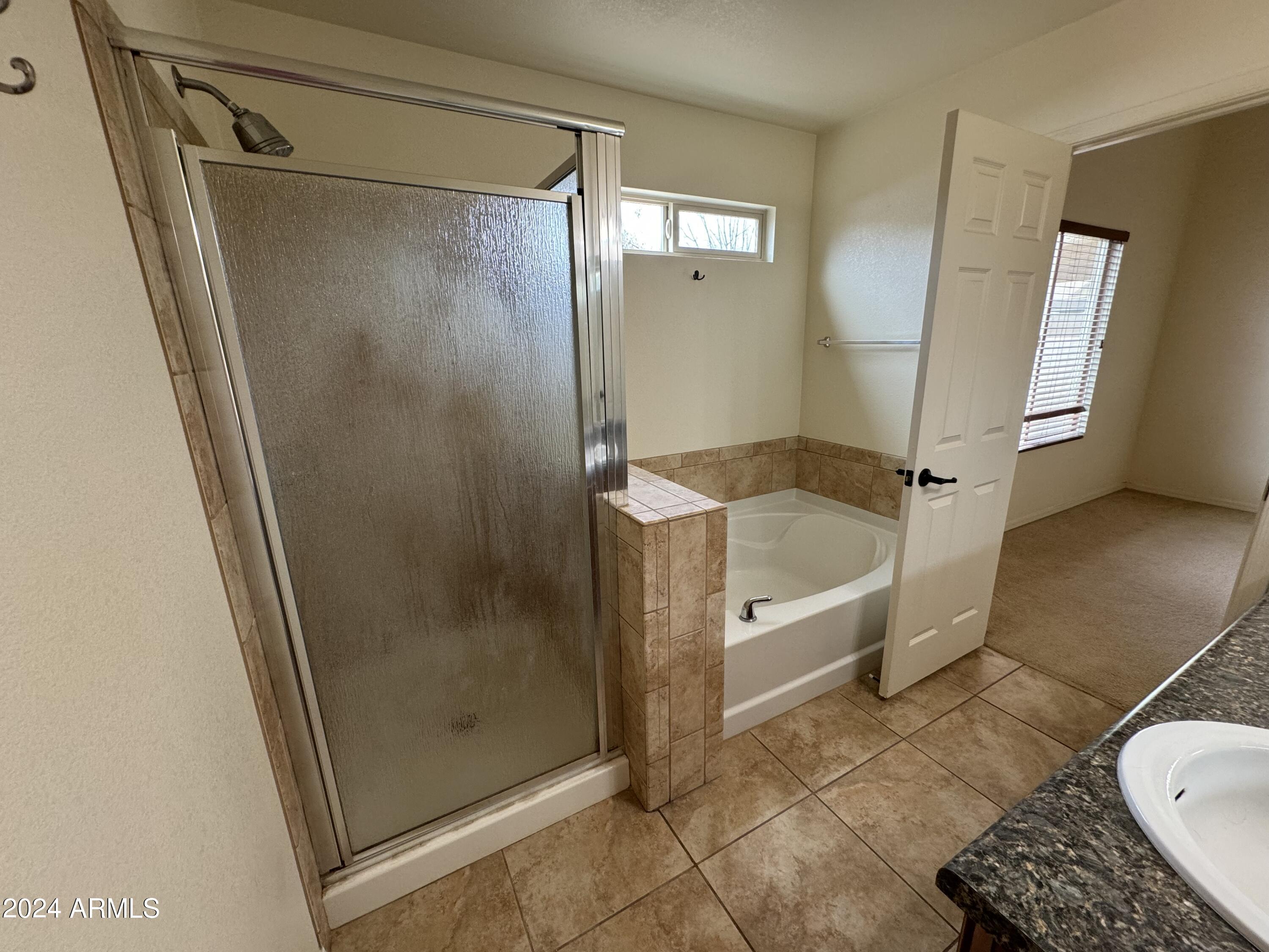 CAMPSTONE - Residential Lease