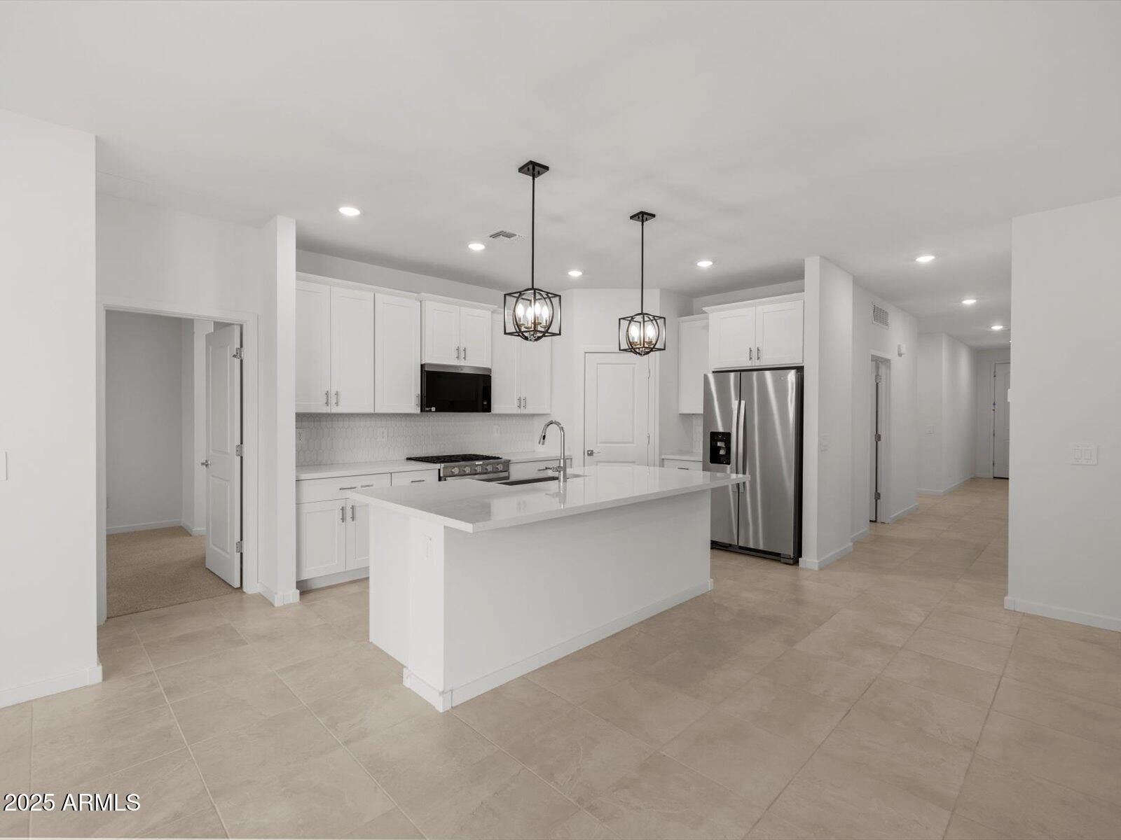 15841 W GRAY FOX Trail