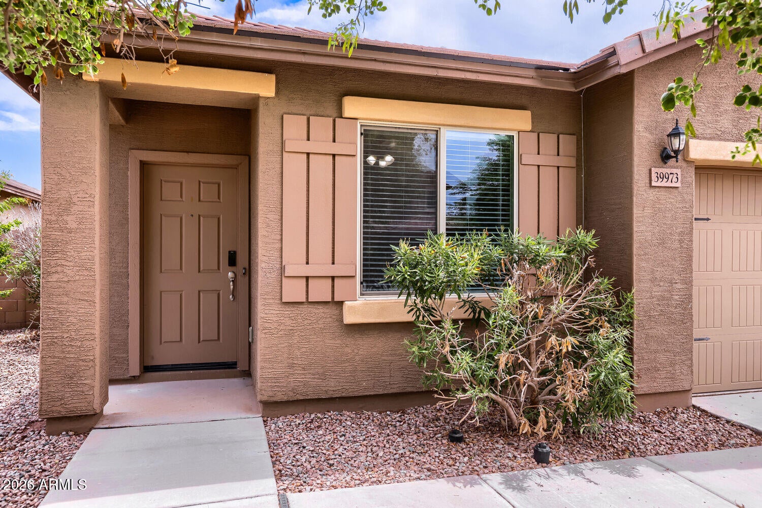 39973 W PRYOR Lane