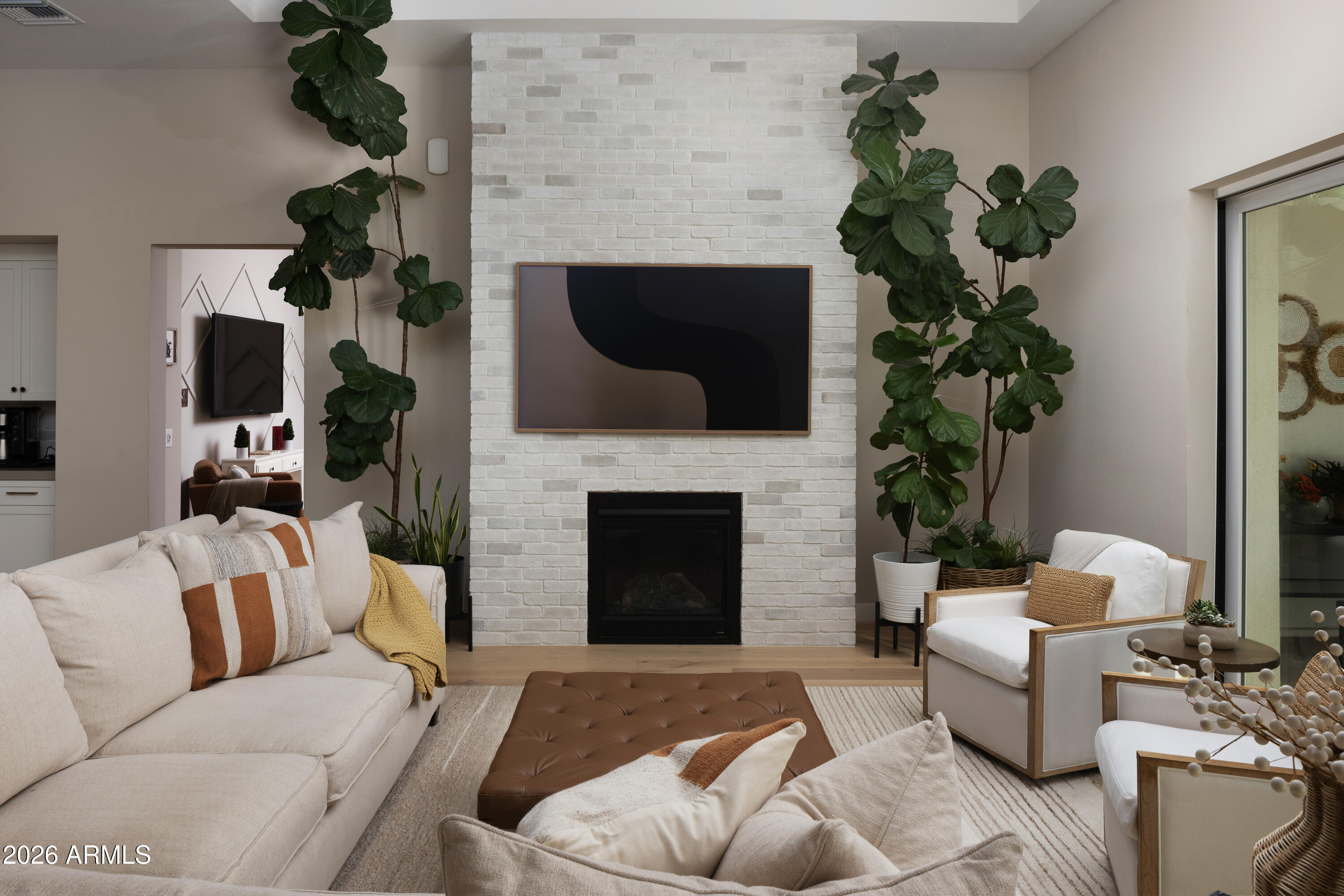 3405 E BLOOMFIELD Parkway