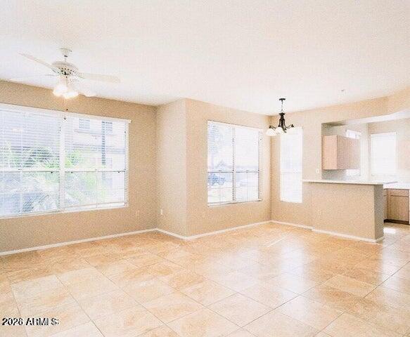 1100 N PRIEST Drive 1058