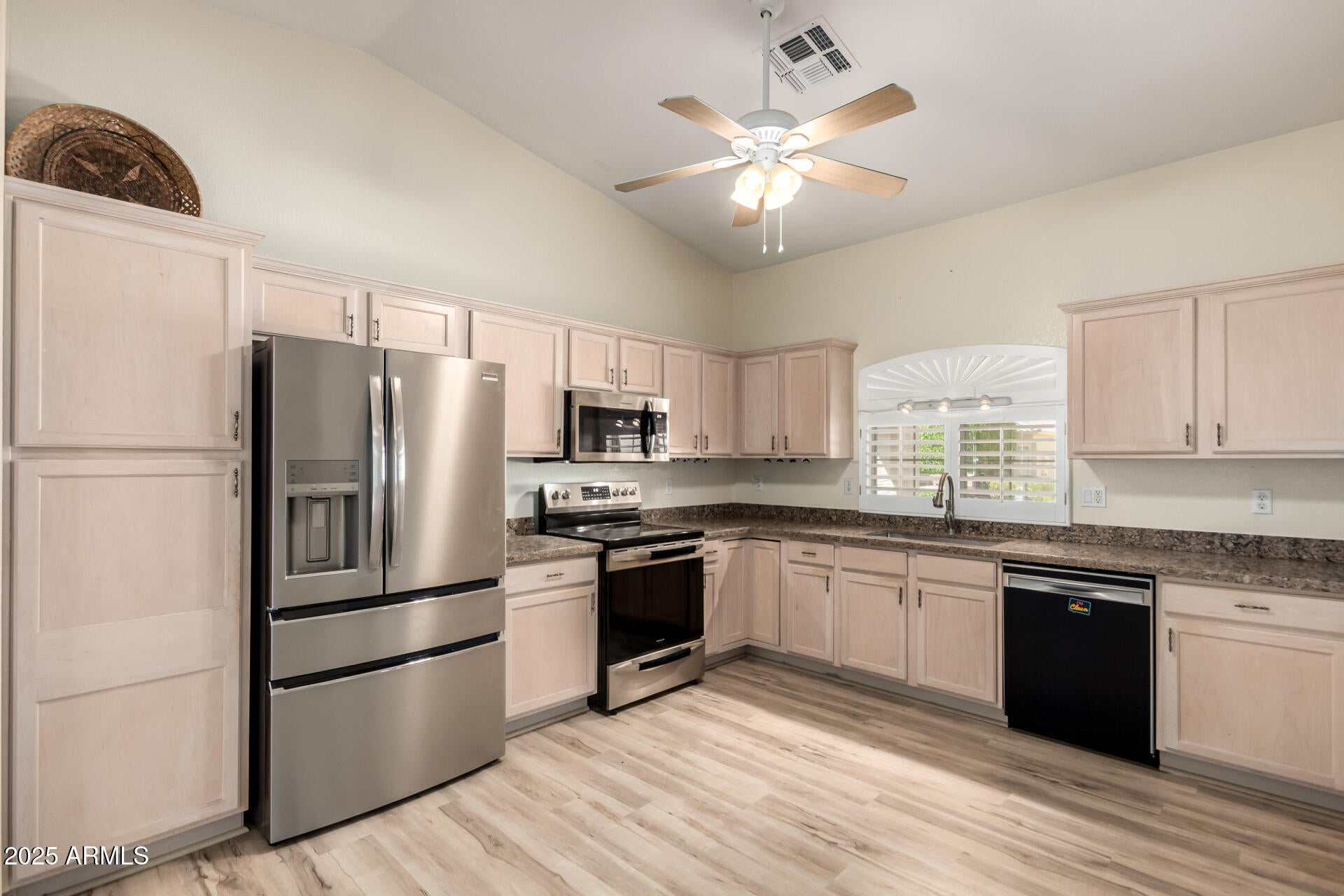 2101 S MERIDIAN Road 301