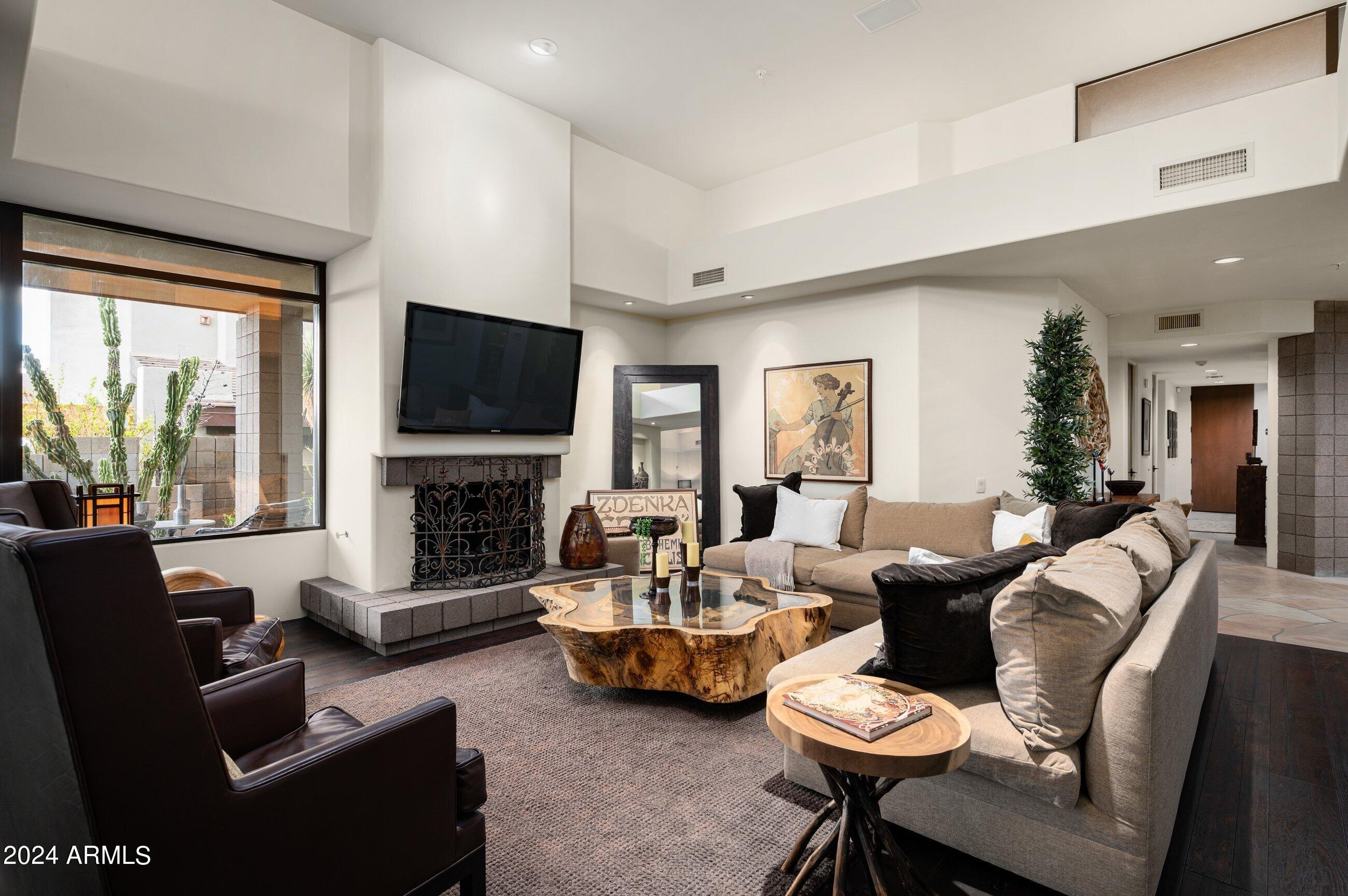 DESERT MOUNTAIN PHASE 2 UNIT 20 - Residential