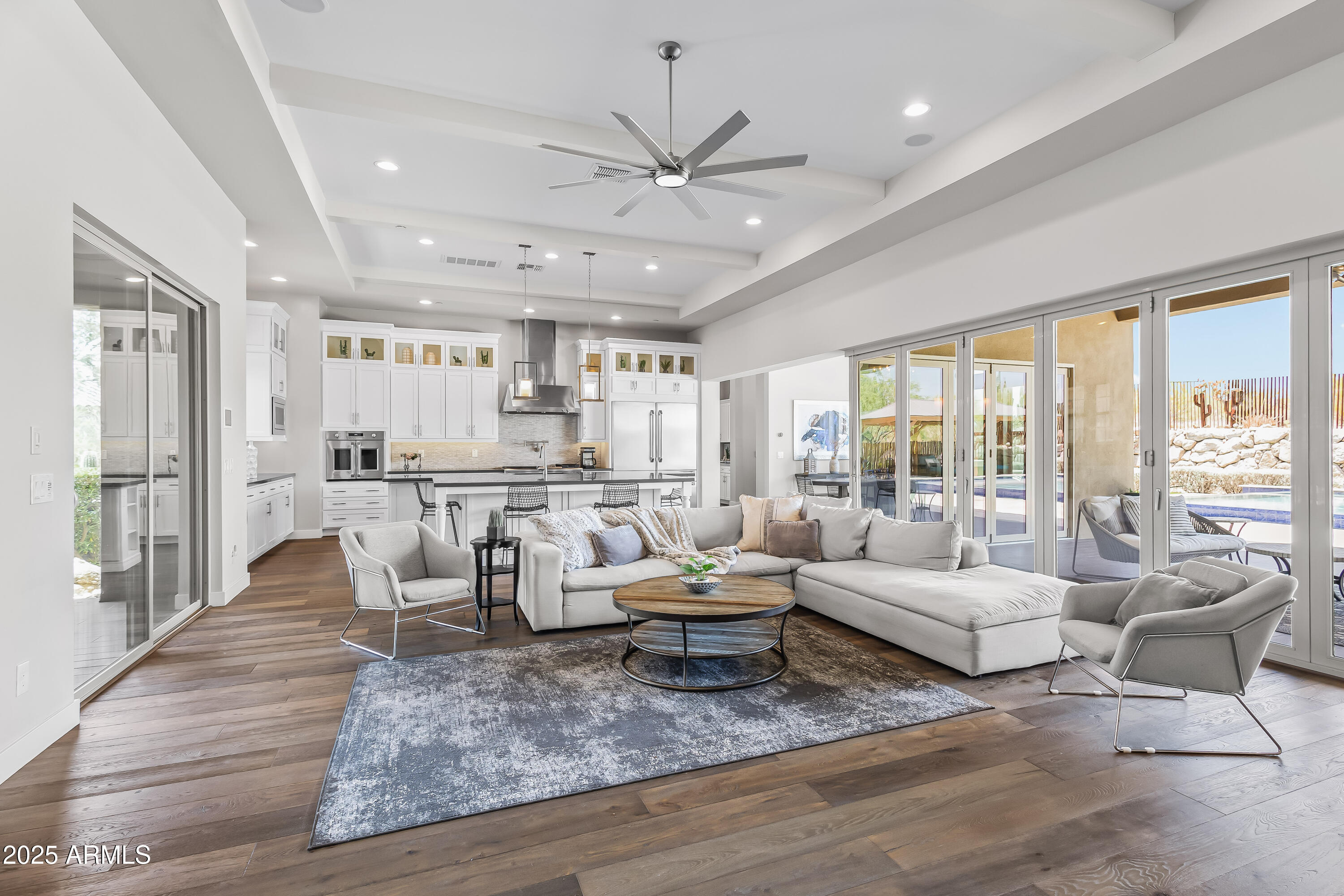 8736 E GRANITE PASS Road