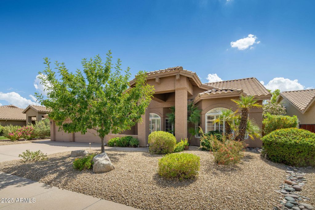Photo of 9383 E Palm Tree Drive, Scottsdale, AZ 85255 (MLS # 6915171)