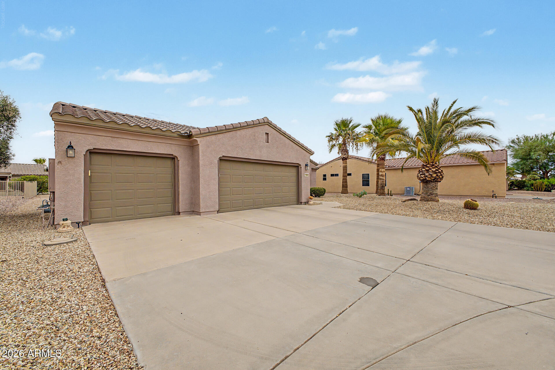 15940 W ZINNIA Court