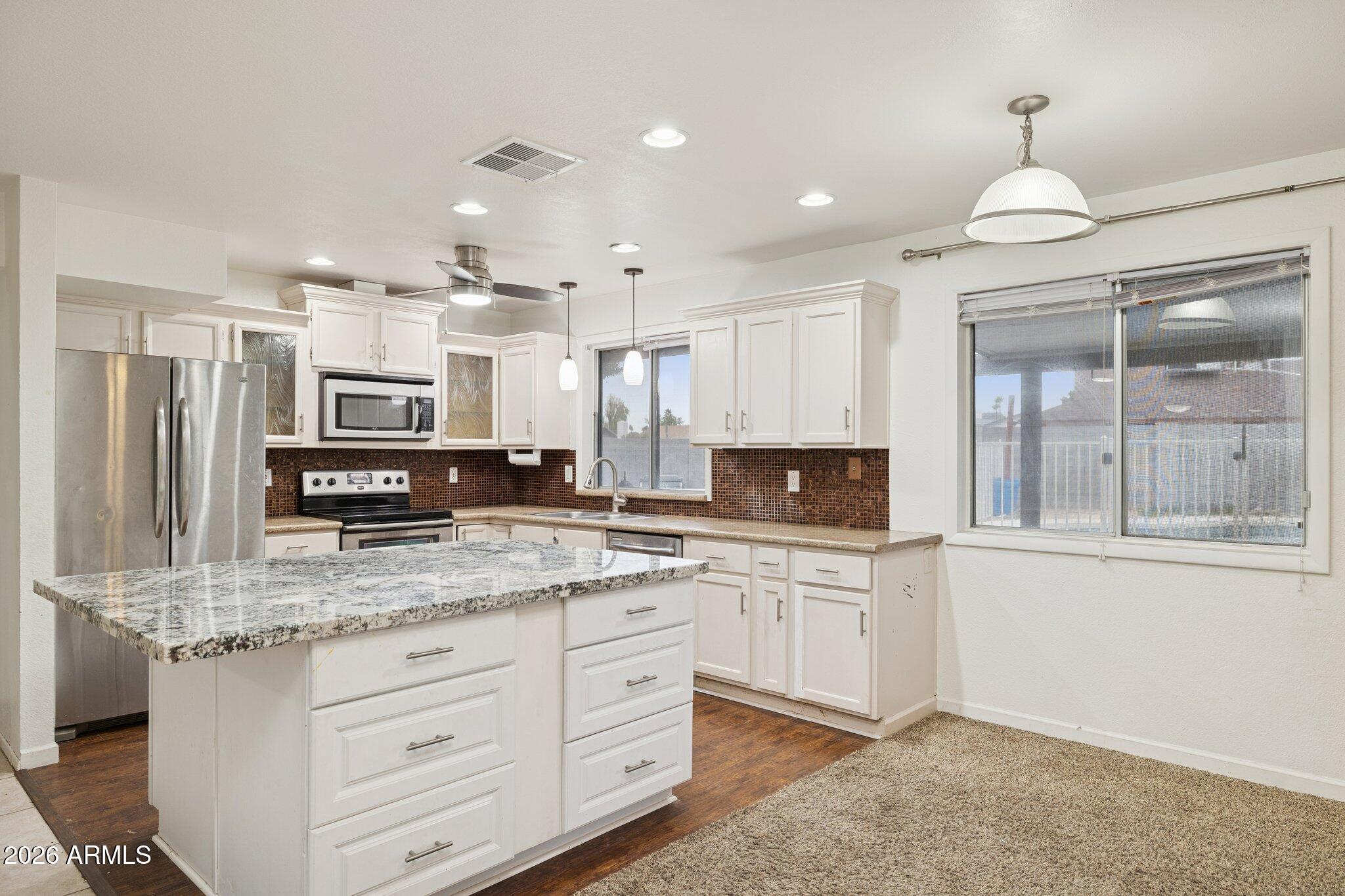 4152 W DANBURY Drive W