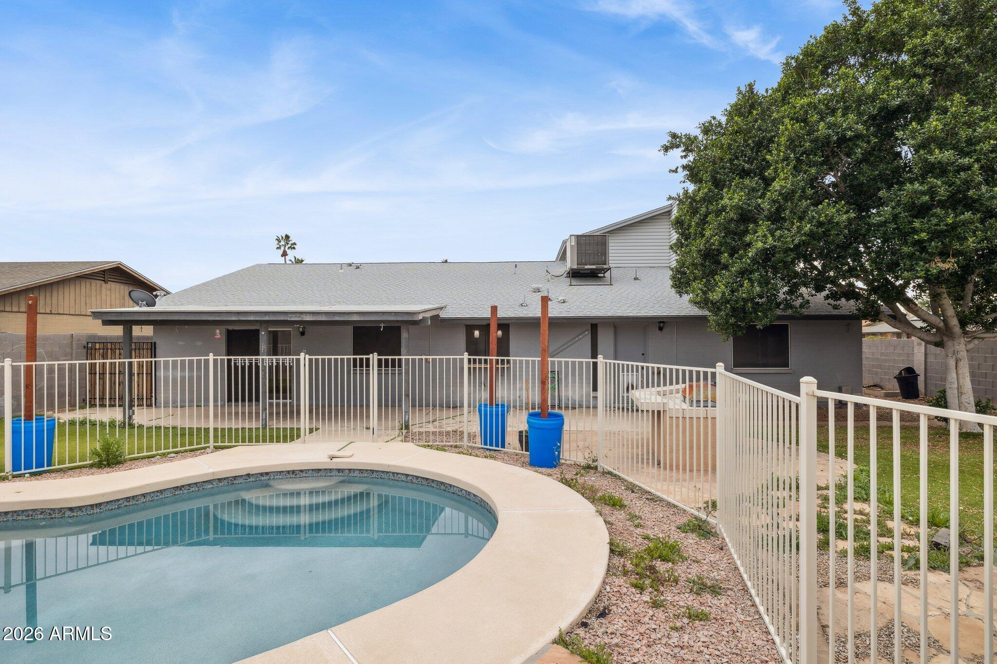 4152 W DANBURY Drive W